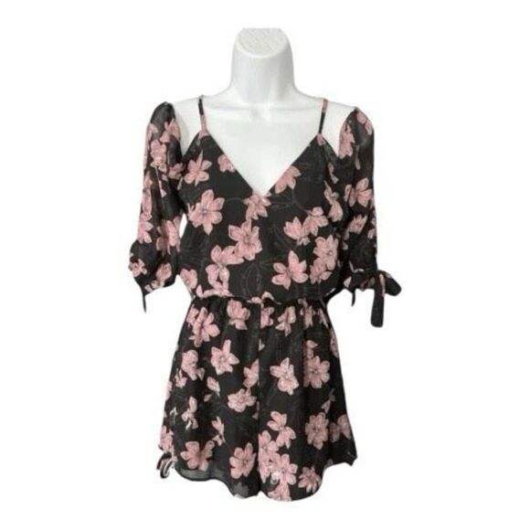 Black Pink Floral Chiffon Romper Size XS Short Lined Elastic Waist Button Front - Picture 2 of 11